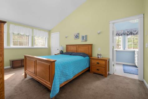 15 Loretta Lane York ME 03909