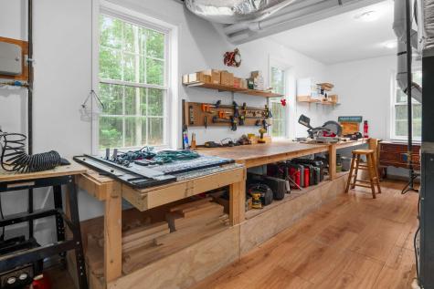 15 Loretta Lane York ME 03909