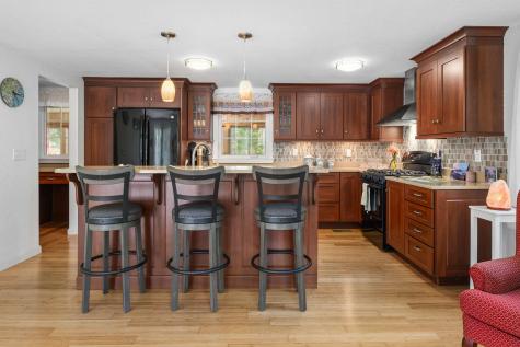 15 Loretta Lane York ME 03909