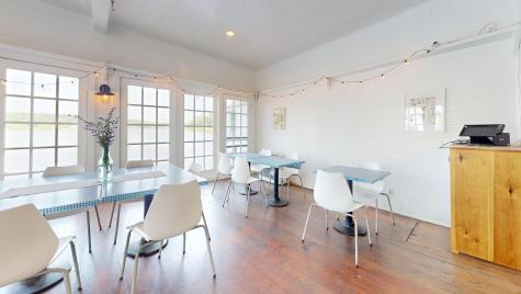 26 W Main Street Vinalhaven ME 04863