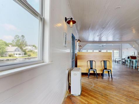 26 W Main Street Vinalhaven ME 04863