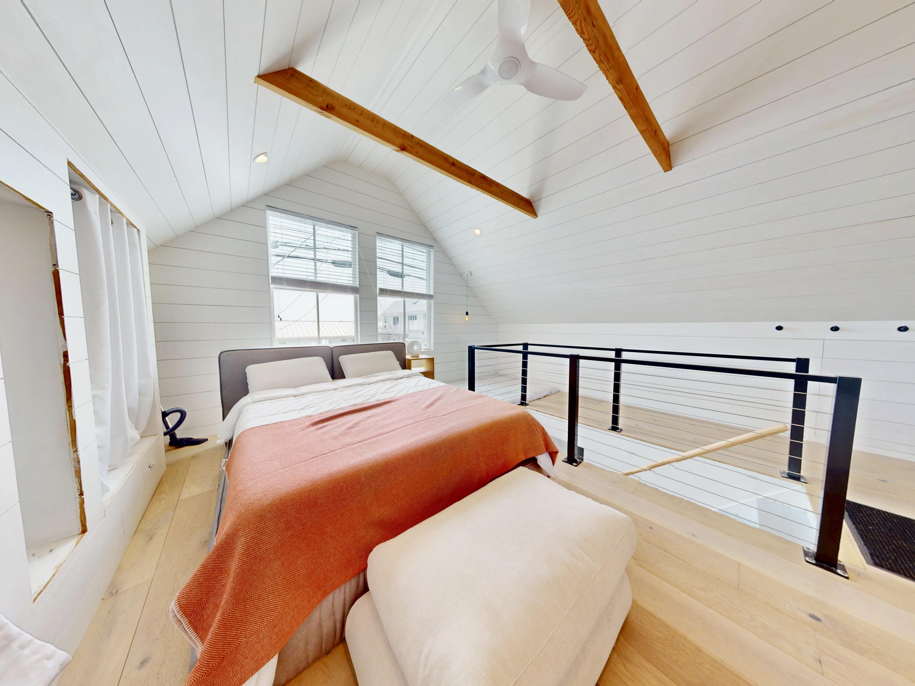 26 W Main Street Vinalhaven ME 04863