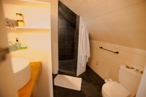 26 W Main Street Vinalhaven ME 04863