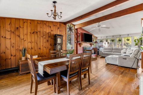 9 Green Street Sanford ME 04083