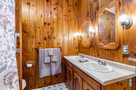 9 Green Street Sanford ME 04083