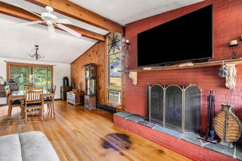 9 Green Street Sanford ME 04083