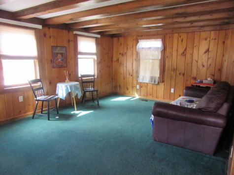 12 Dean Drive Oxford ME 04270