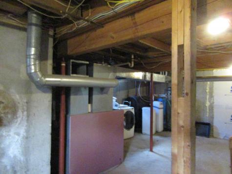 12 Dean Drive Oxford ME 04270