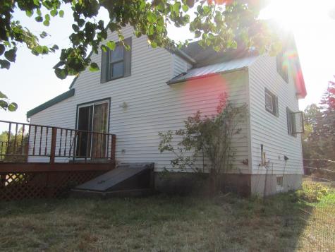 12 Dean Drive Oxford ME 04270