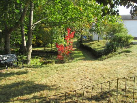 12 Dean Drive Oxford ME 04270