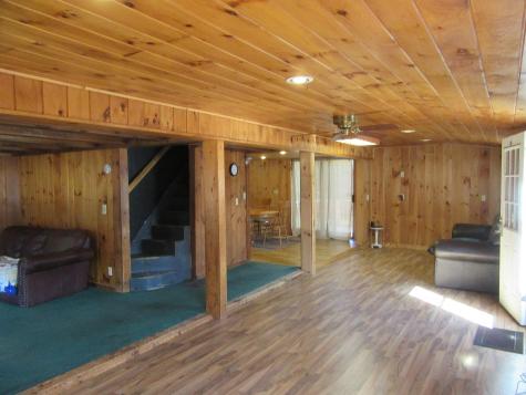 12 Dean Drive Oxford ME 04270