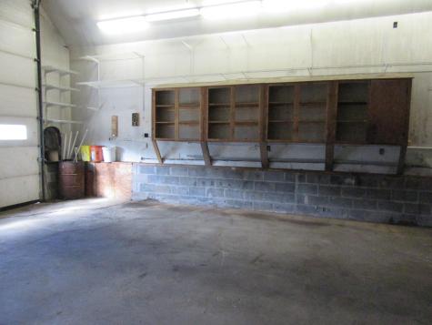 12 Dean Drive Oxford ME 04270