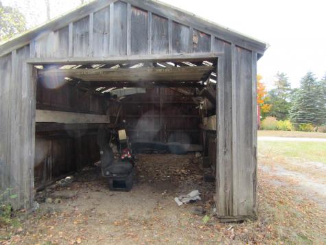 12 Dean Drive Oxford ME 04270
