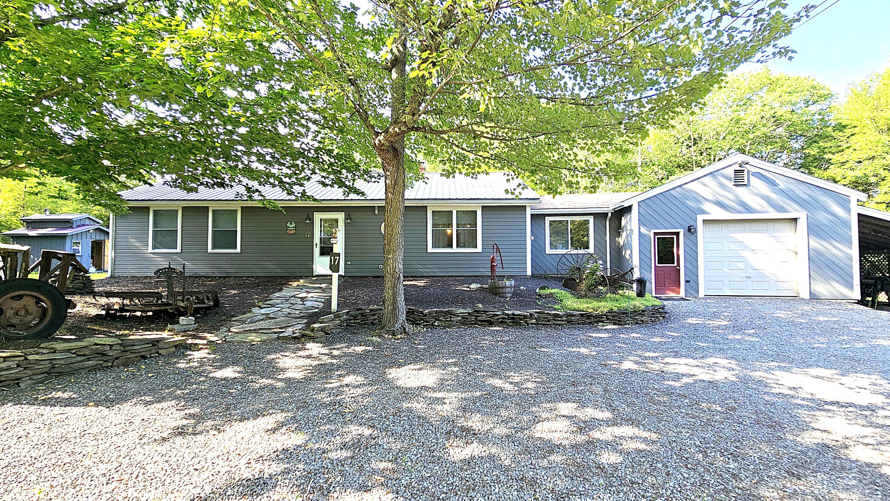 17 Ginger Lane Farmingdale ME 04344