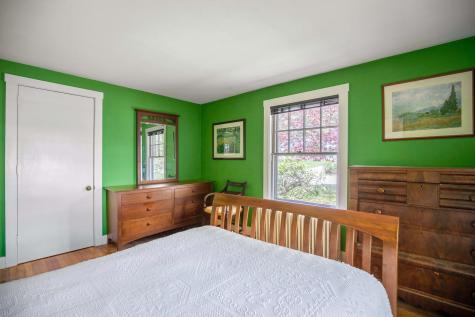 94 Narragansett Street Gorham ME 04038