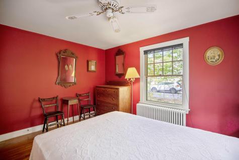94 Narragansett Street Gorham ME 04038