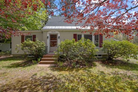 94 Narragansett Street Gorham ME 04038