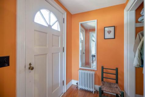 94 Narragansett Street Gorham ME 04038