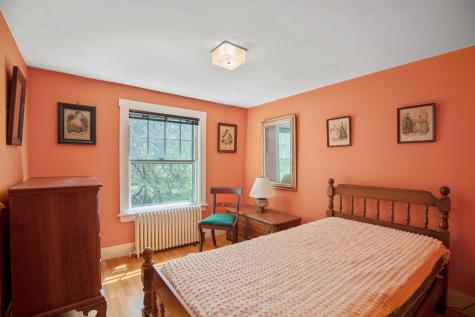 94 Narragansett Street Gorham ME 04038