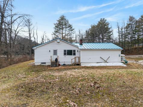88 County Road Oakland ME 04963