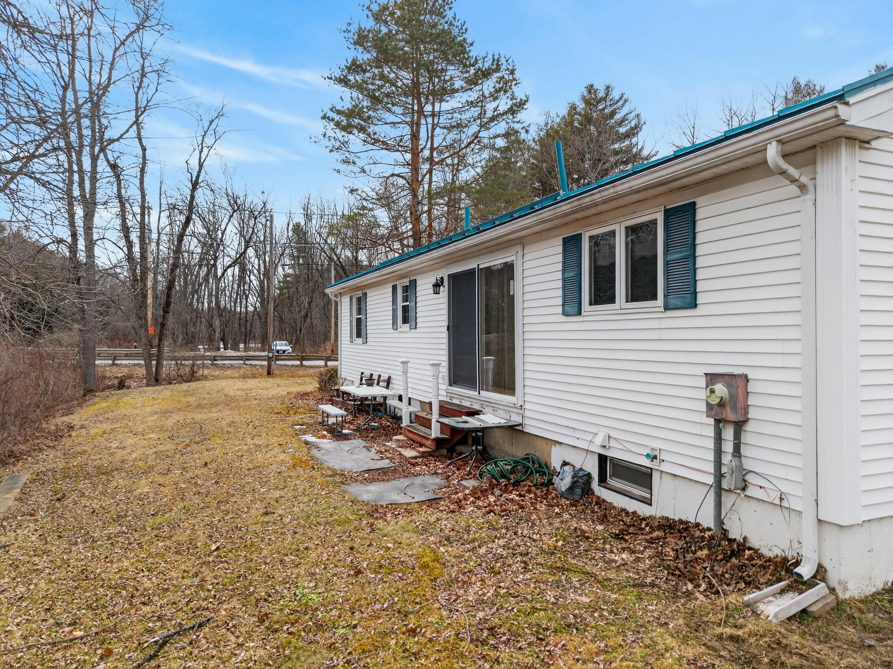 88 County Road Oakland ME 04963