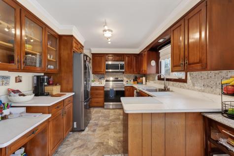 88 County Road Oakland ME 04963