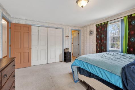 88 County Road Oakland ME 04963