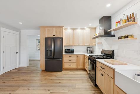 90 Macomber Road Readfield ME 04355