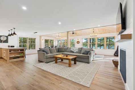 90 Macomber Road Readfield ME 04355