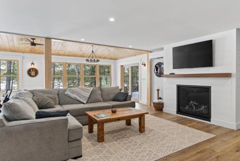 90 Macomber Road Readfield ME 04355