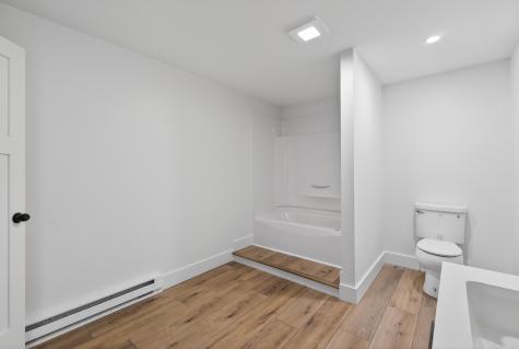 90 Macomber Road Readfield ME 04355