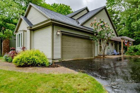 123 Roaring Brook Road Portland ME 04103