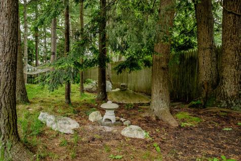 123 Roaring Brook Road Portland ME 04103