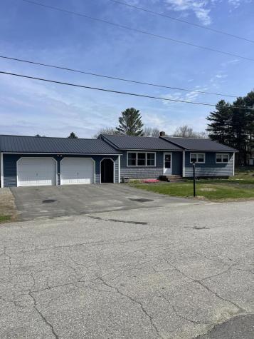 15 Patrick Street Skowhegan ME 04976