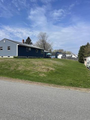 15 Patrick Street Skowhegan ME 04976