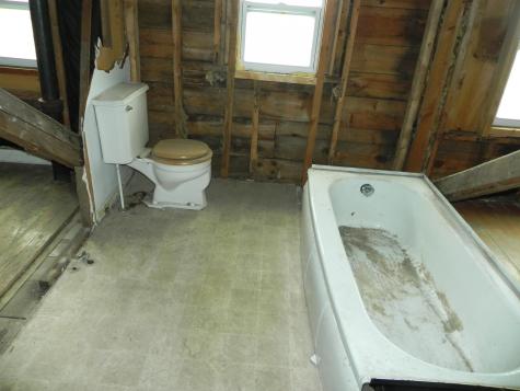 225 County Road Lubec ME 04652