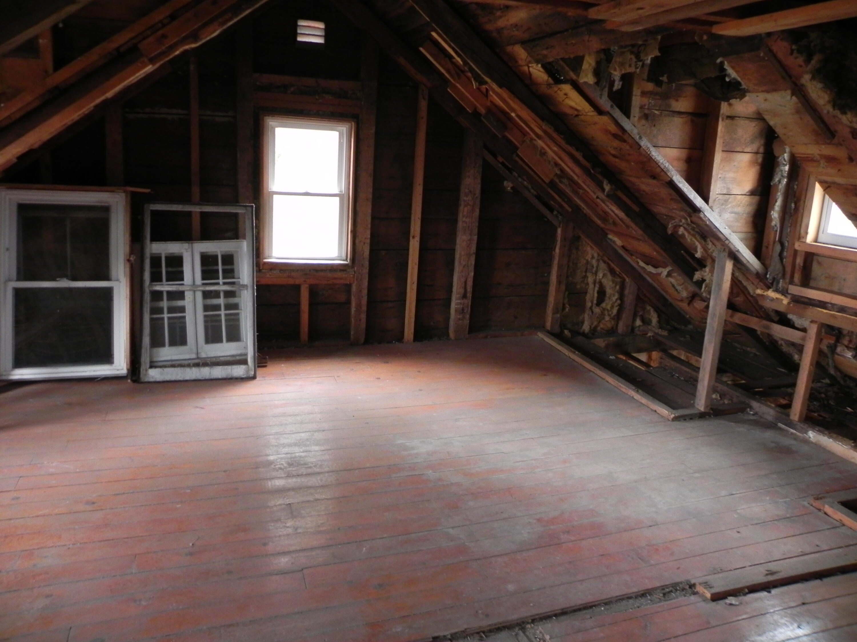 225 County Road Lubec ME 04652