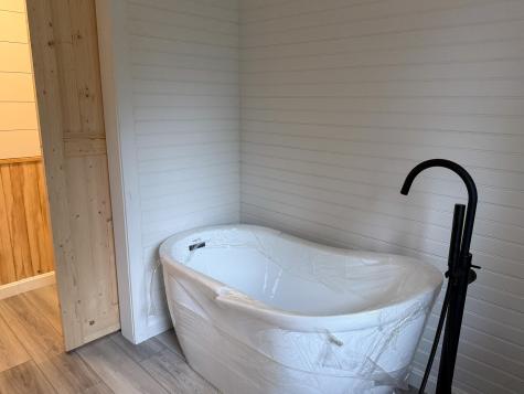 1099 Us Route 1 Edmunds Twp ME 04628