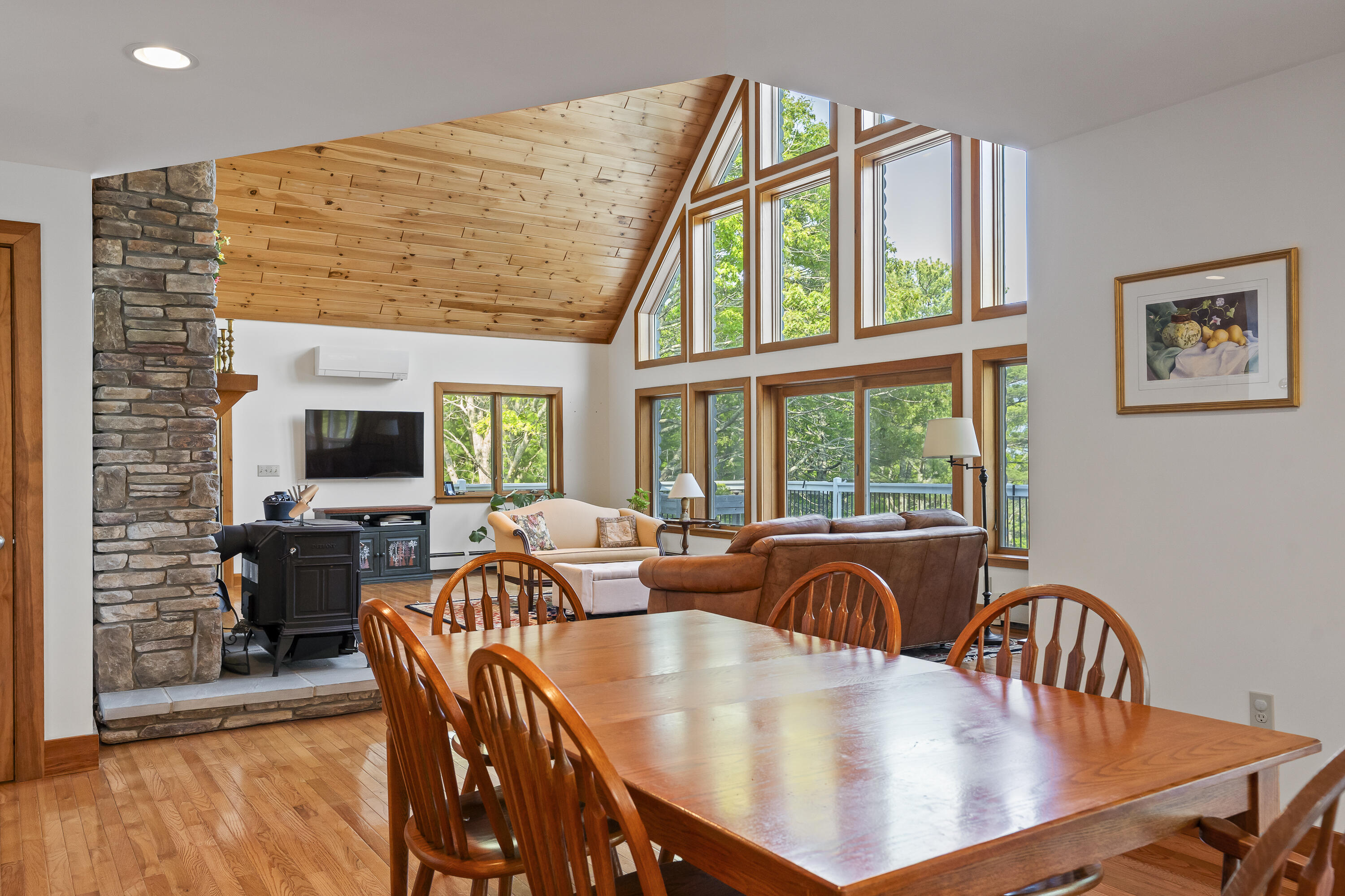 86 Firth Drive Boothbay ME 04537