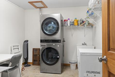 86 Firth Drive Boothbay ME 04537