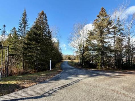 12 Morgan Road Pembroke ME 04666