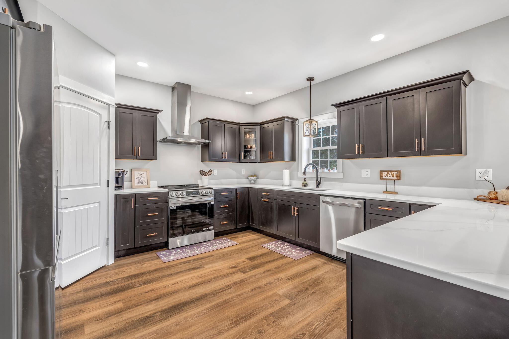 81 Fowler Road Hampden ME 04444