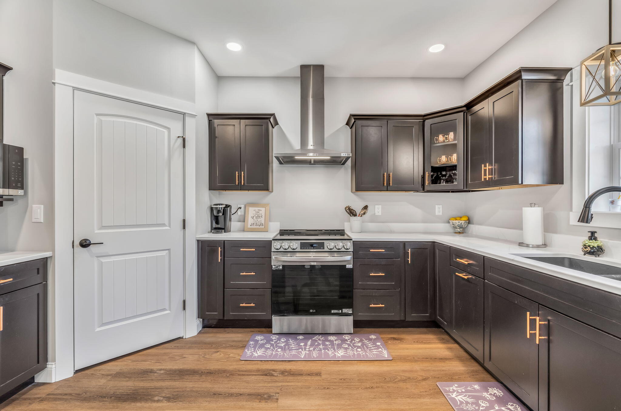 81 Fowler Road Hampden ME 04444