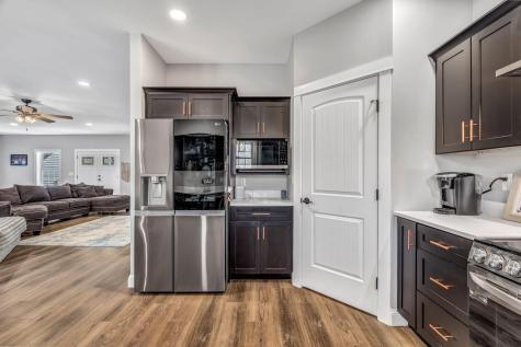 81 Fowler Road Hampden ME 04444