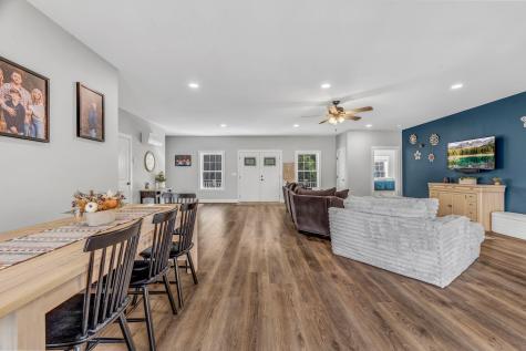 81 Fowler Road Hampden ME 04444