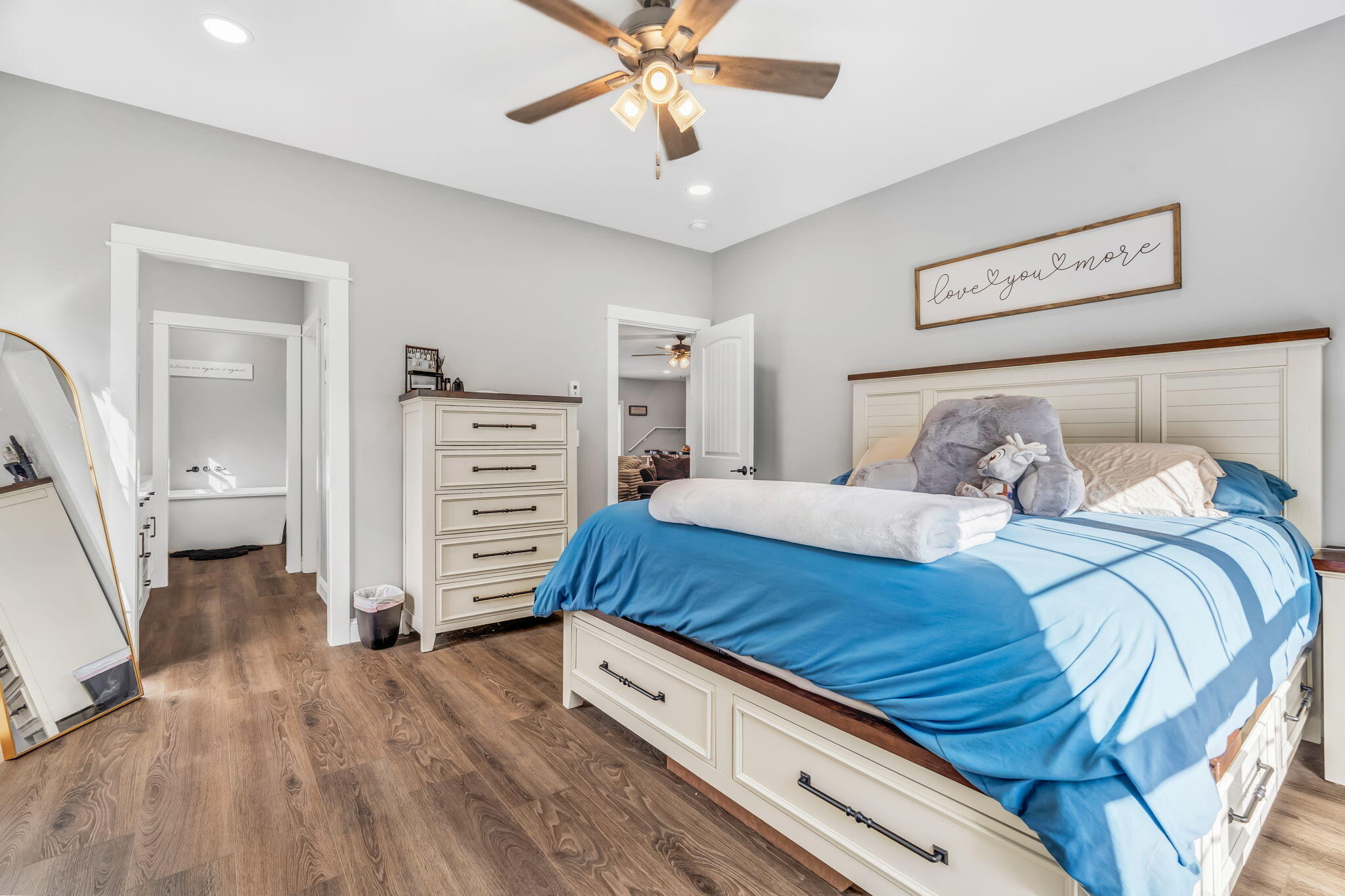 81 Fowler Road Hampden ME 04444