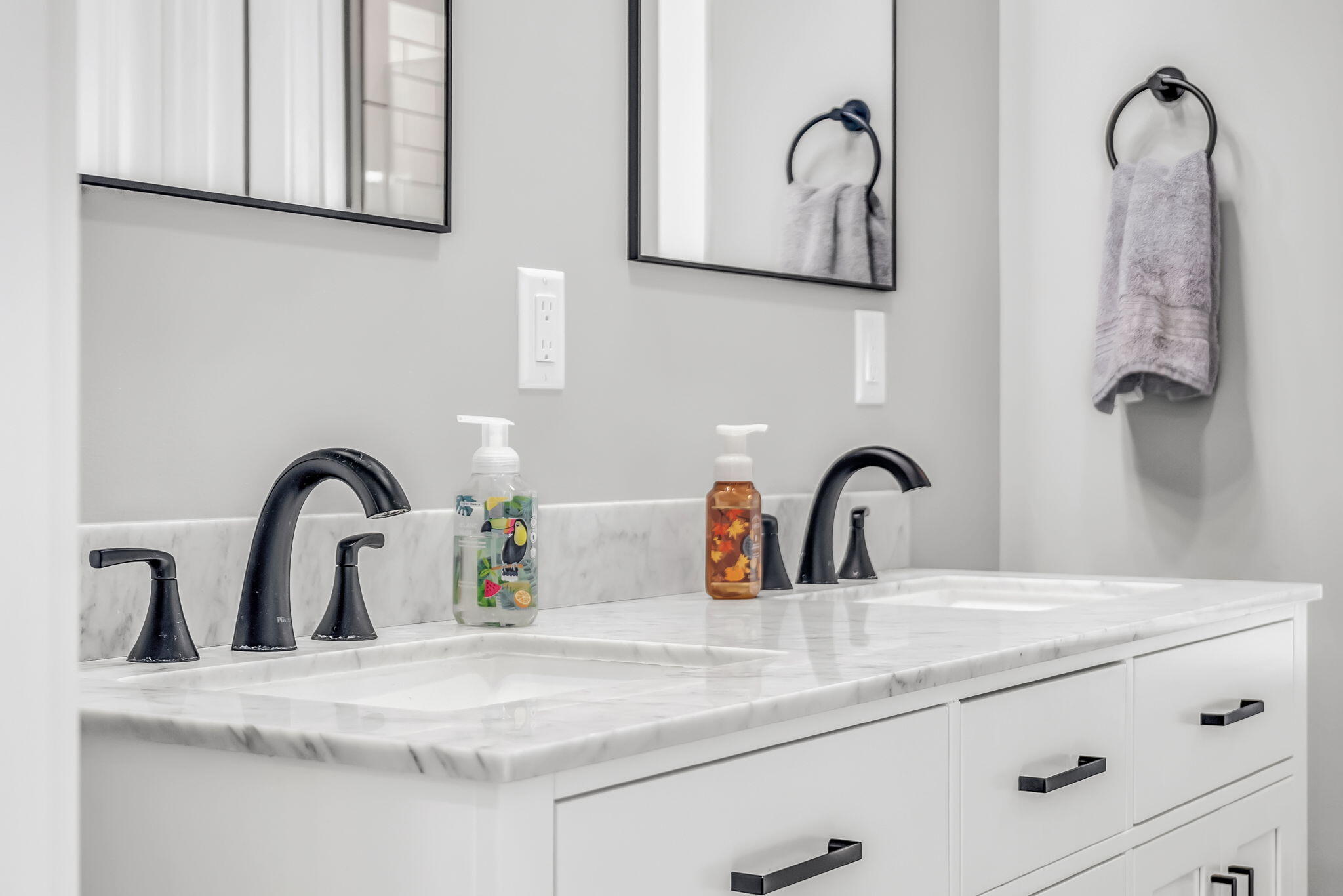 81 Fowler Road Hampden ME 04444