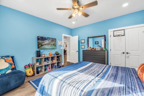 81 Fowler Road Hampden ME 04444