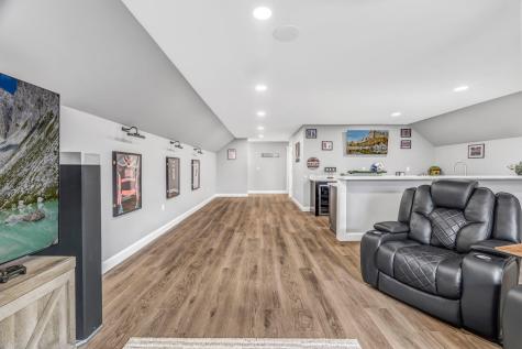 81 Fowler Road Hampden ME 04444