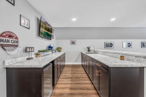 81 Fowler Road Hampden ME 04444